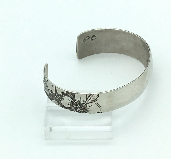Silver Wild Rose & Hummingbird Bracelet 1/2-1/4