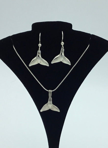 WHALE TAIL EARRINGS BY BERTHIEL EVENS